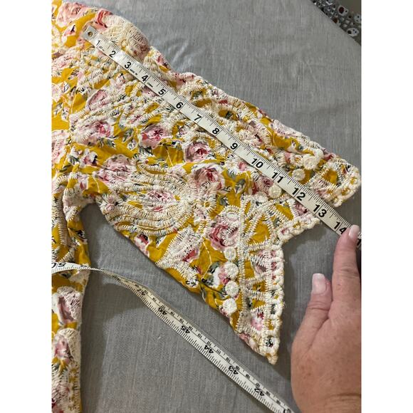 Solitaire Mustard Yellow and Rose Print Embroidered Cottage Core Blouse L - Picture 2 of 11